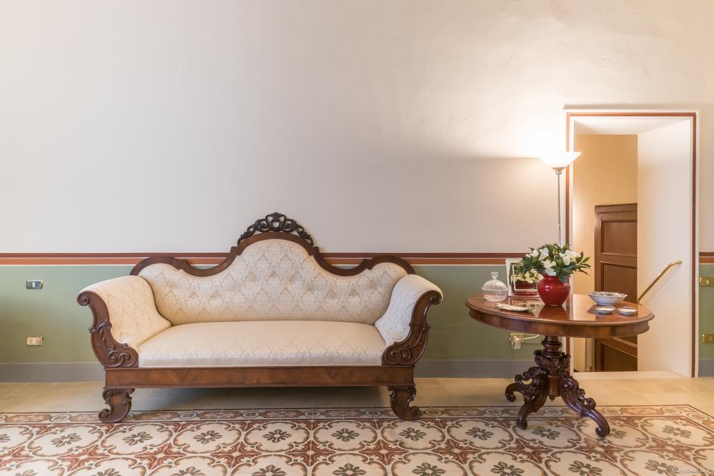 L'Antica Chaise Longue Lucca Eksteriør bilde